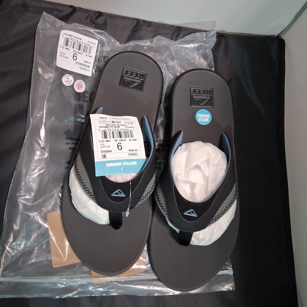 REEF FANNING Mens Slides Sandals Size 9  Grey Lt Blue RF002026GLB Bottle Opener